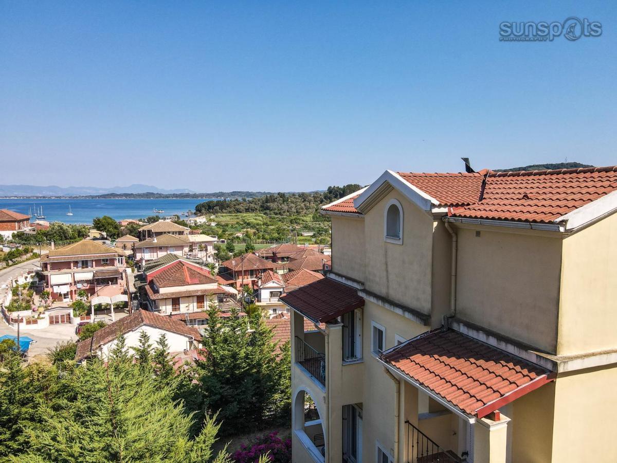 Villa Konstantina Petrití Exteriör bild