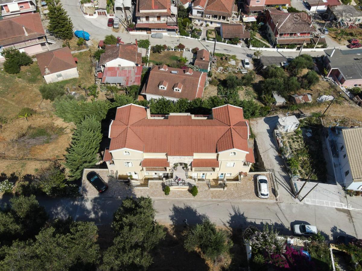 Villa Konstantina Petrití Exteriör bild