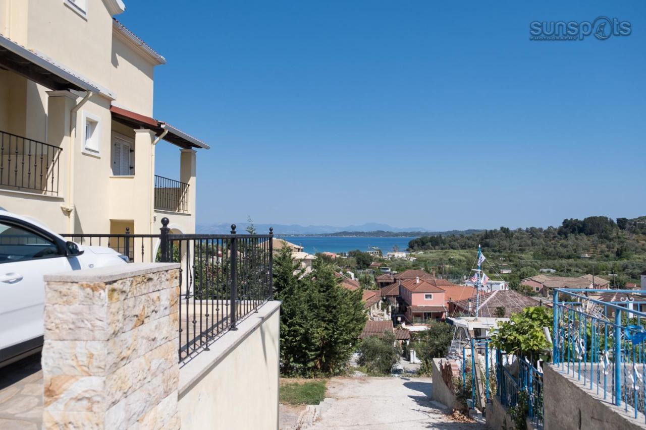Villa Konstantina Petrití Exteriör bild