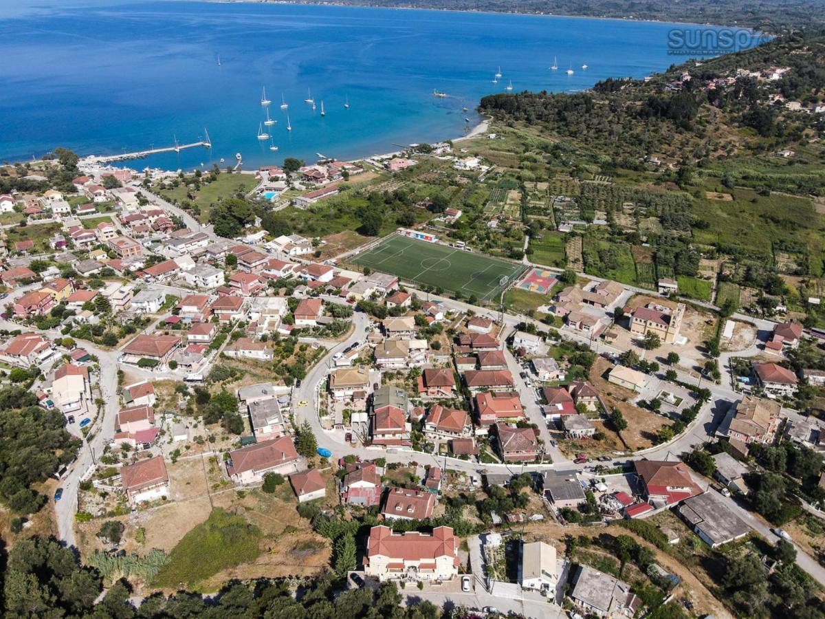 Villa Konstantina Petrití Exteriör bild