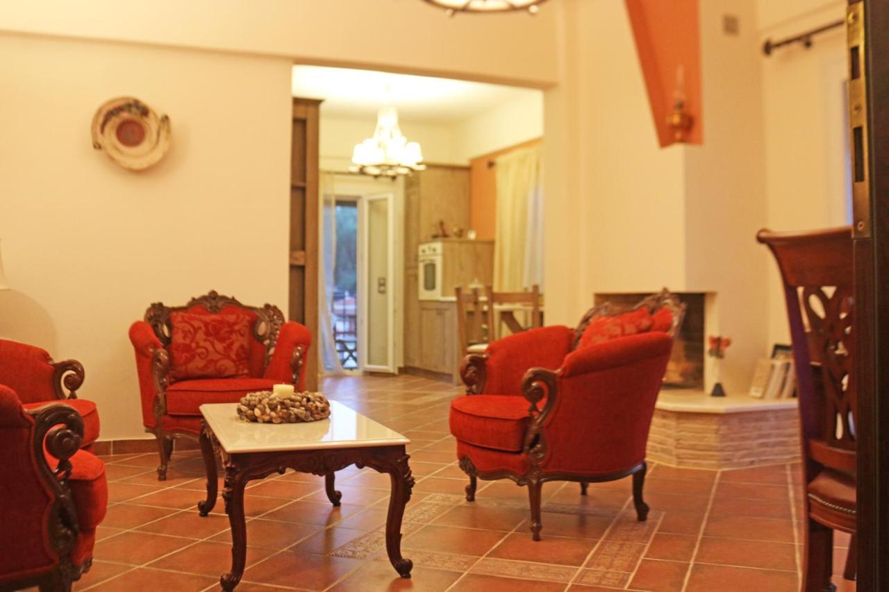 Villa Konstantina Petrití Exteriör bild